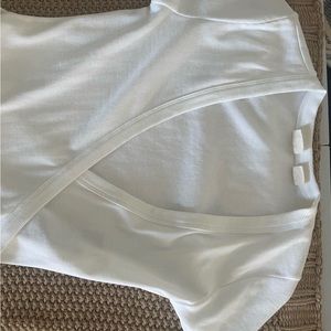 White ribbed Size S Levi’s wrap tie top